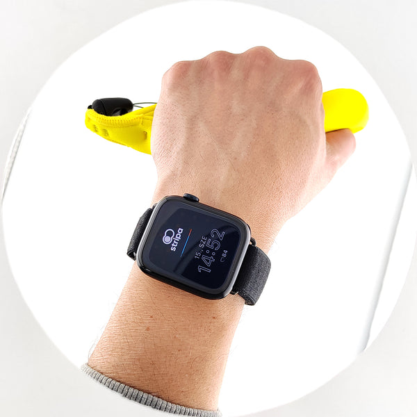 Basic fekete Stripa óraszíj Apple Watch-hoz